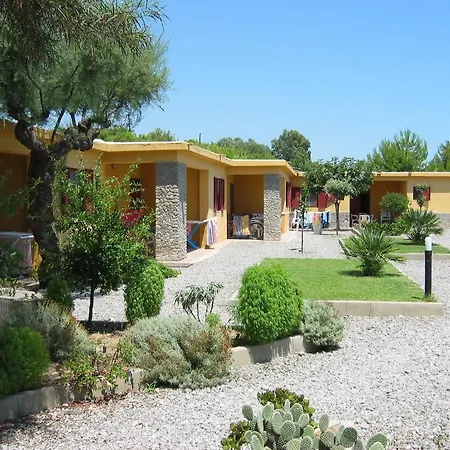 托雷萨拉切纳公寓式酒店