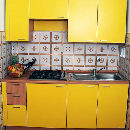 托雷萨拉切纳公寓式酒店