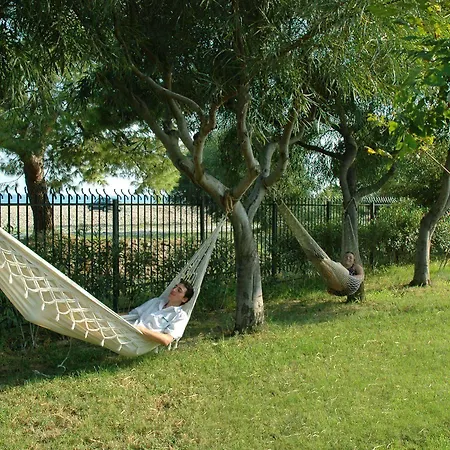 托雷萨拉切纳公寓式酒店